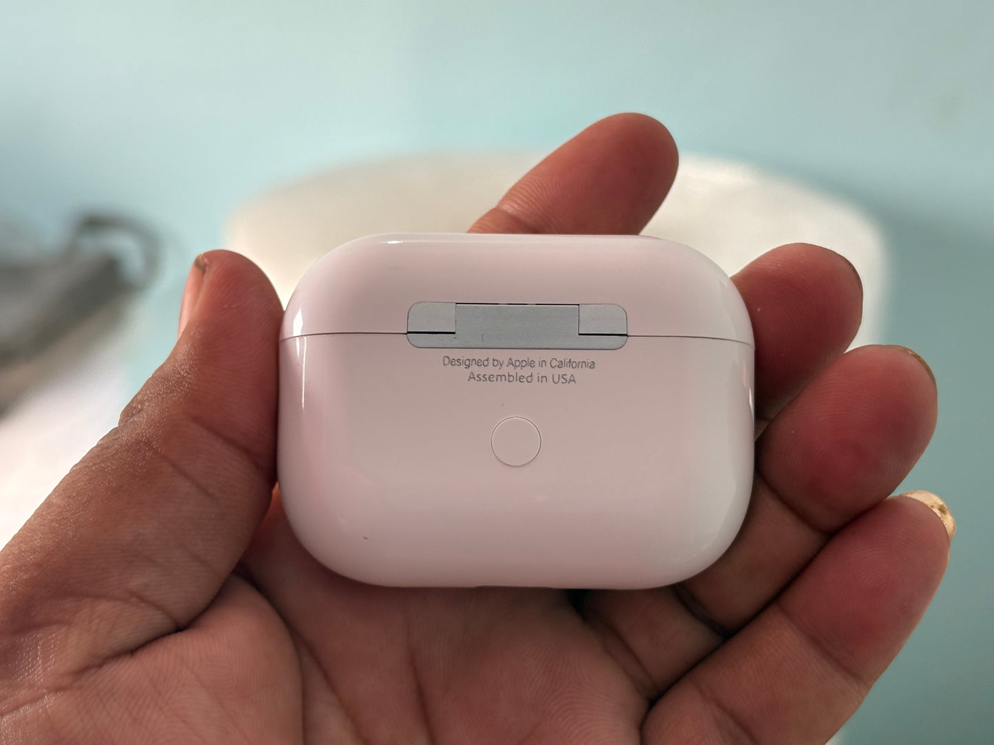 AirPods Pro 2nd Generation ANC noise cancellation support, and wireless support, 4 items free